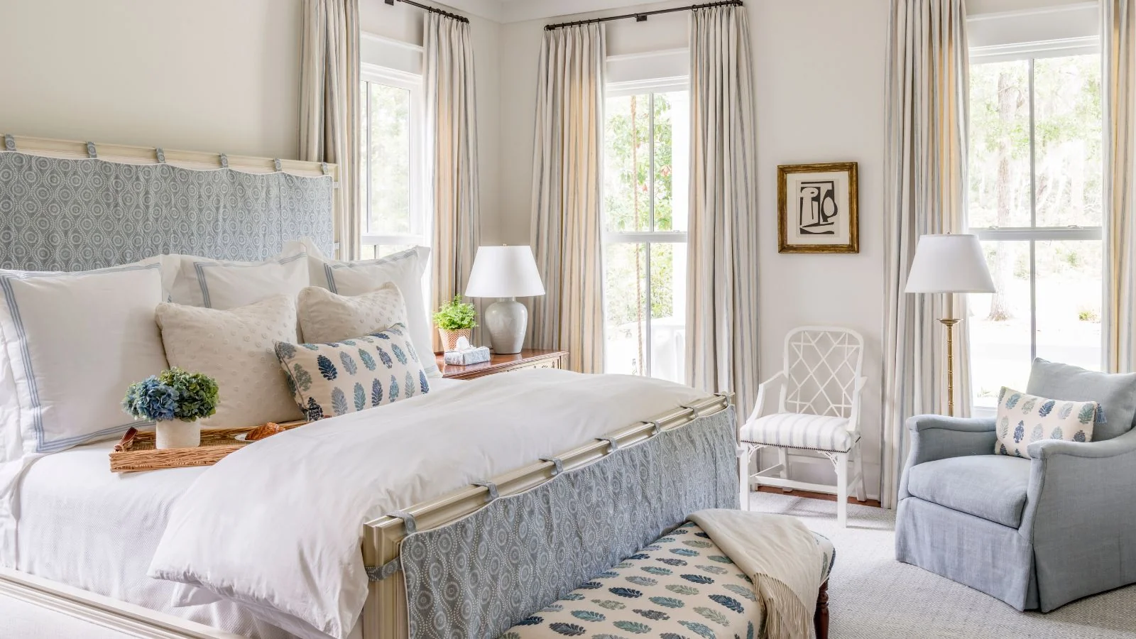 Hotel guest suite